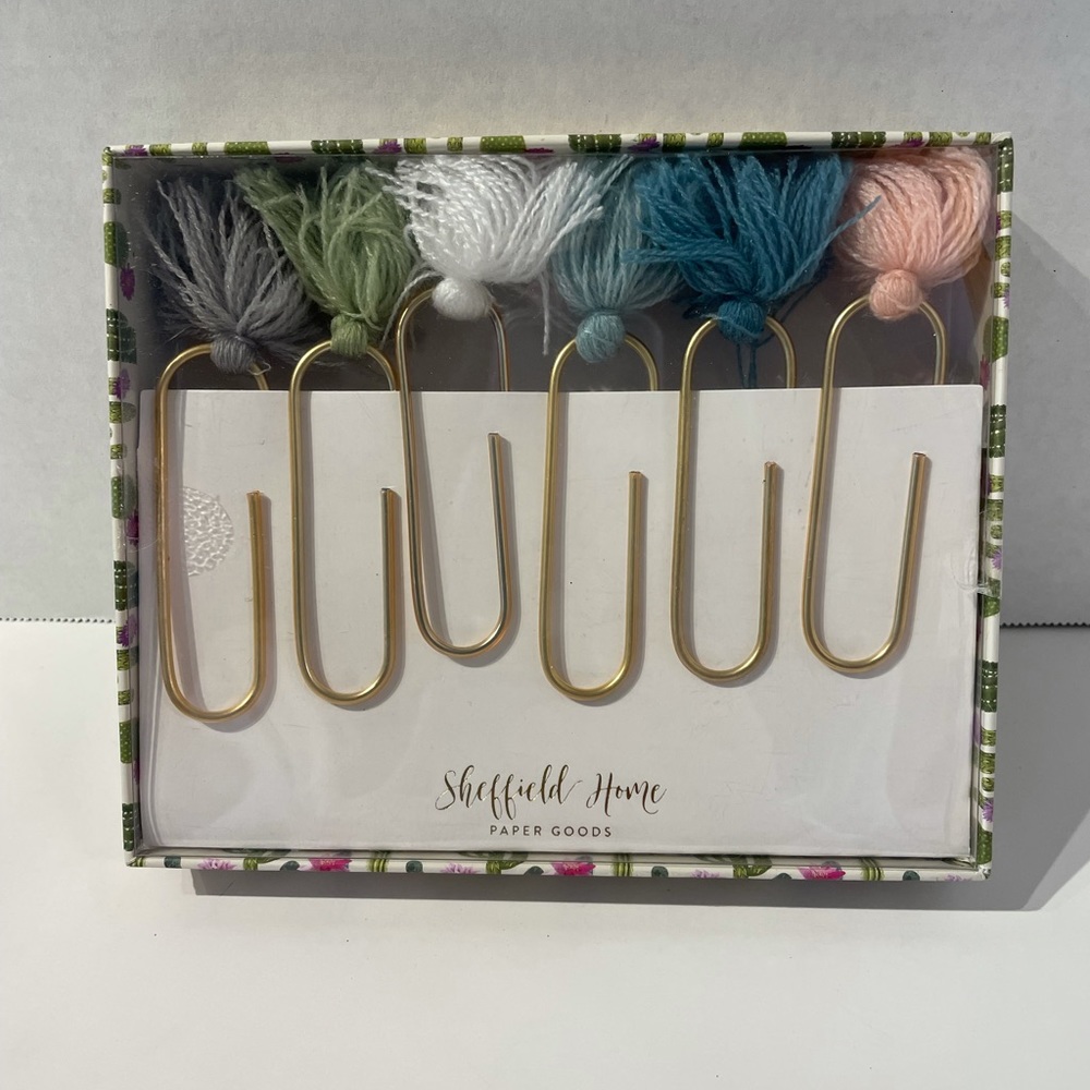Fun Pom Pom large paper clips
